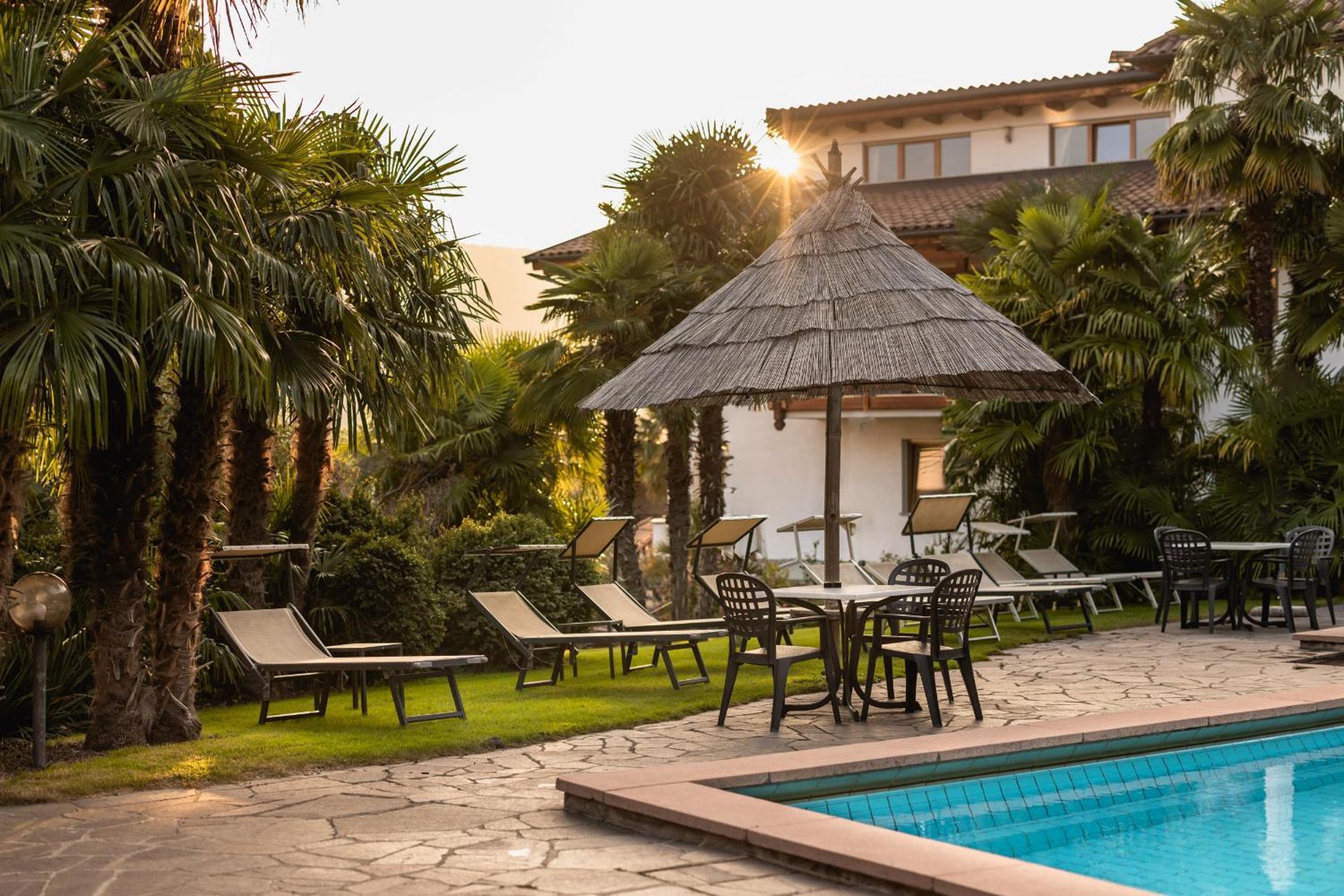 Nutzhof - Mediterran Flair Hotel Lagundo Ngoại thất bức ảnh