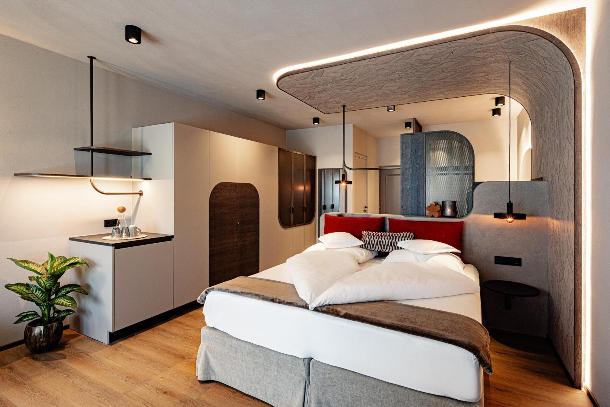 Nutzhof - Mediterran Flair Hotel Lagundo Ngoại thất bức ảnh