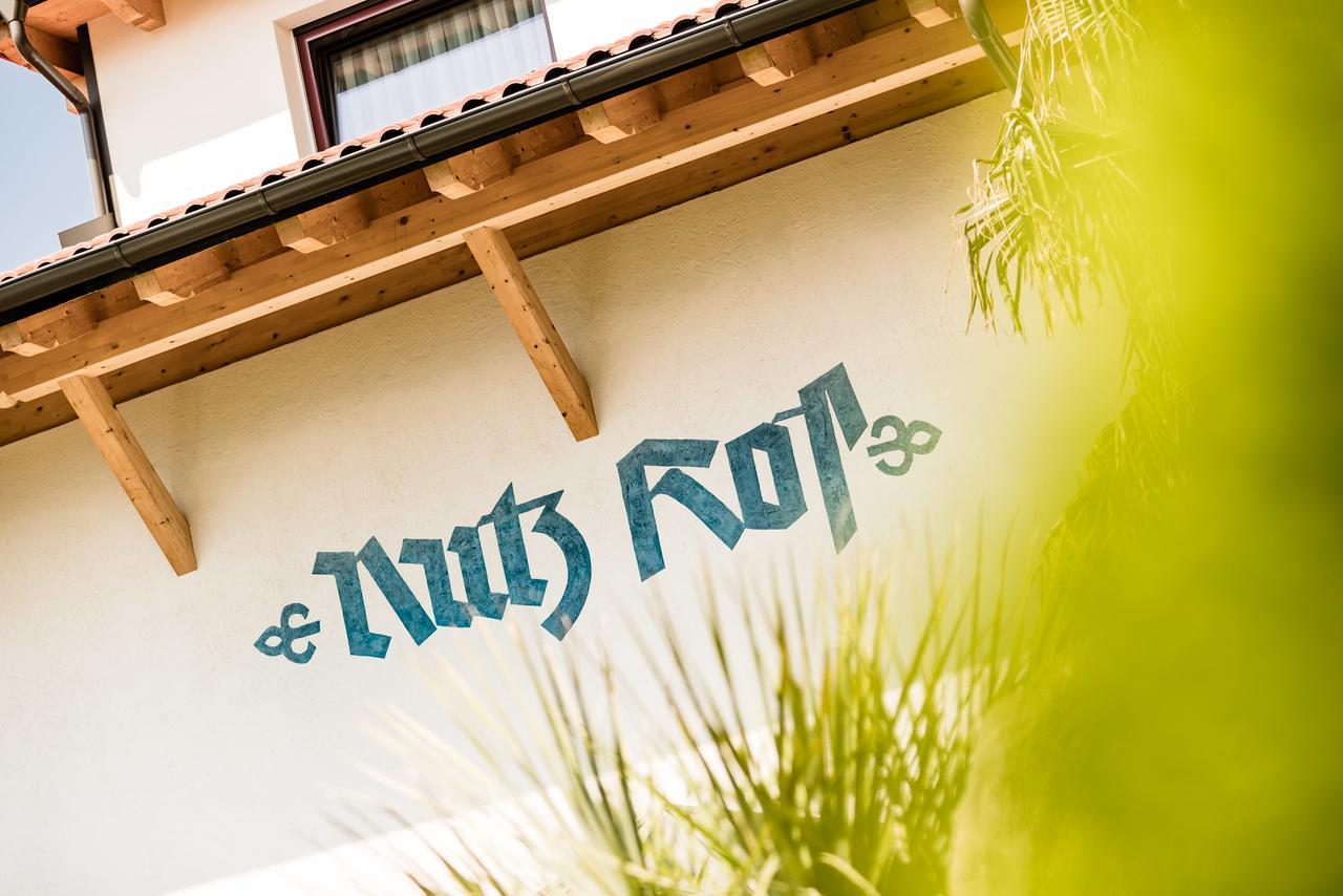 Nutzhof - Mediterran Flair Hotel Lagundo Ngoại thất bức ảnh